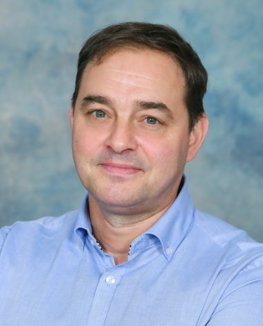 doc. dr. ČRTOMIR MATEJEK
